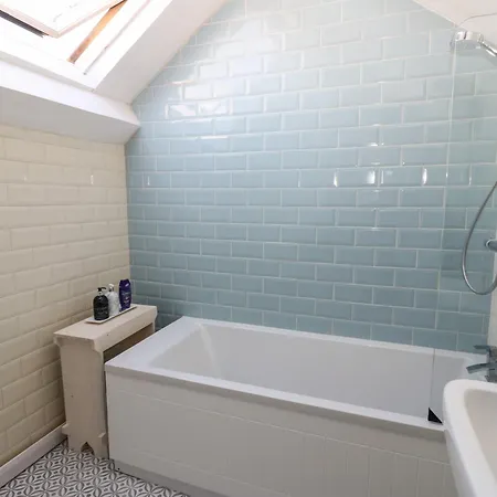 펜션 Teal 레이번